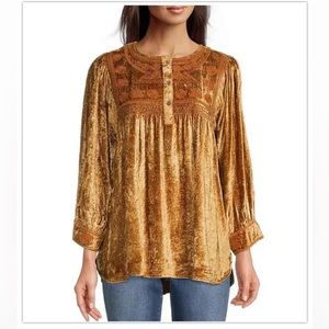 Tru Luxe Jeans Tonal Embroidered Washed Velvet 3/4 Sleeve High-Low Hem Top/XL